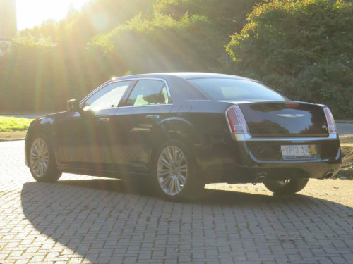 Chrysler 300C  3.0 CRD EXECUTIVE 4d 236 BHP ++++DRIVE AWAY TODAY 