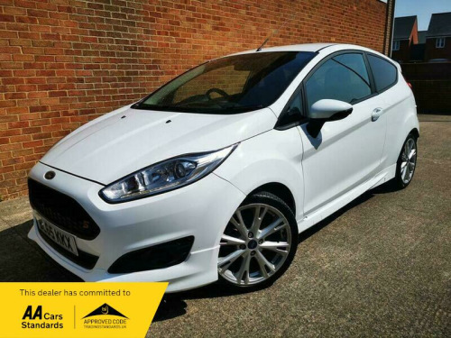 Ford Fiesta  1.0T EcoBoost Zetec S Hatchback 3dr Petrol Manual Euro 6 (s/s) (125 ps)