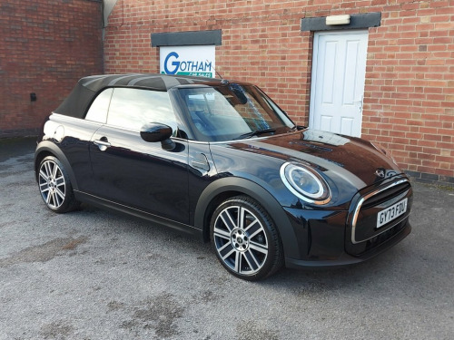 MINI Convertible  1.5 Cooper Exclusive Convertible 2dr Petrol Steptr