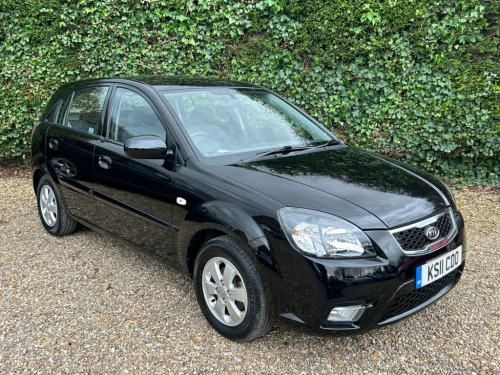 Kia Rio  1.4 Domino Hatchback 5dr Petrol Manual (139 g/km, 