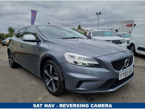 Volvo V40  2.0 T2 R-Design Edition Hatchback 5dr Petrol Manua 