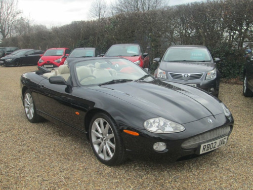 Jaguar XK8  4.2 CONVERTIBLE 2d 300 BHP