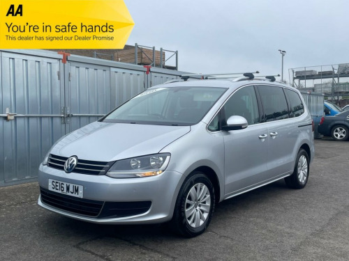 Volkswagen Sharan  2.0 TDI BlueMotion Tech SE Nav MPV 5dr Diesel Manu