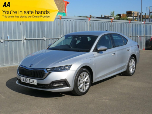 Skoda Octavia  1.4 TSI iV 13kWh SE Technology Hatchback 5dr Petro