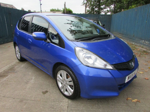 Honda Jazz I-VTEC ES PLUS