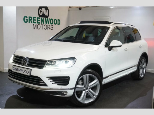 Volkswagen Touareg  3.0 TDI V6 R-Line Plus SUV 5dr Diesel Tiptronic 4W