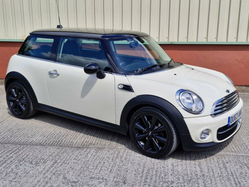 MINI Hatch  1.6 Cooper D Hatchback 3dr Diesel Manual Euro 5 (s
