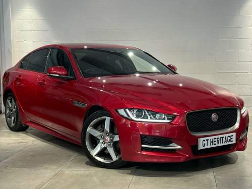 Jaguar XE  2.0 R-SPORT 4d 178 BHP