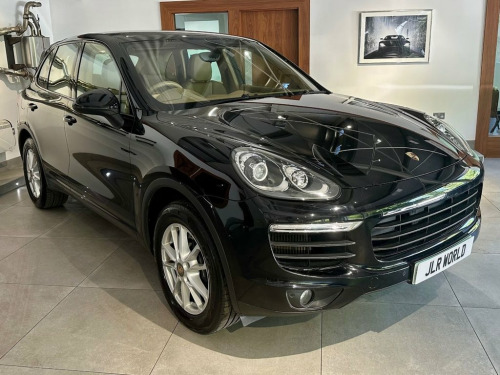 Porsche Cayenne  3.0 TD V6 SUV 5dr Diesel TiptronicS 4WD Euro 6 (s/