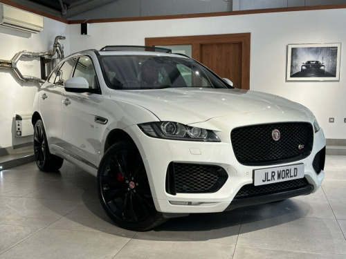 Jaguar F-PACE  3.0 D300 V6 S SUV 5dr Diesel Auto AWD Euro 6 (s/s)