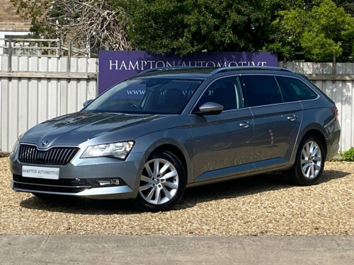Skoda Superb  2.0 TDI SE Technology Estate 5dr Diesel Manual Eur