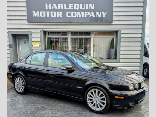 Jaguar X-TYPE  2.2D DPF S Saloon 4dr Diesel Automatic (184 g/km, 