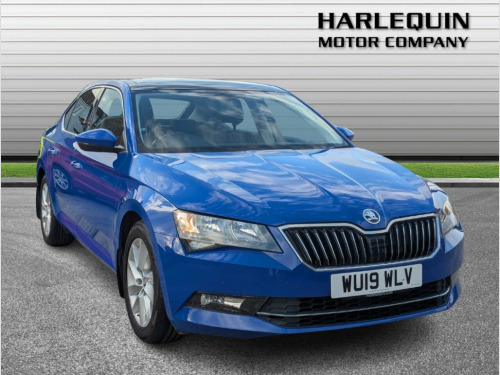 Skoda Superb  2.0 TDI SE Hatchback 5dr Diesel Manual Euro 6 (s/s