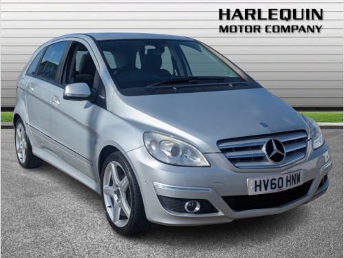Mercedes-Benz B-Class B160 1.5 B160 BlueEfficiency SE MPV 5dr Petrol Manual (
