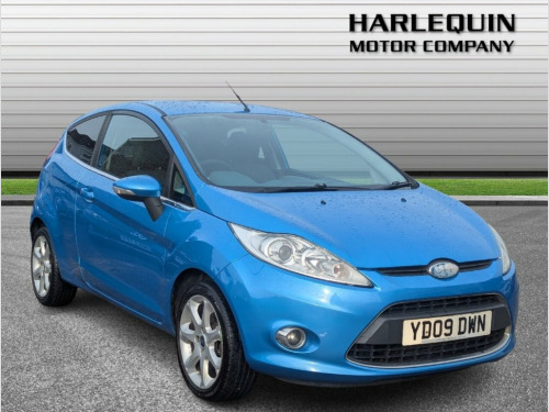 Ford Fiesta  1.25 Zetec Hatchback 3dr Petrol Manual (133 g/km,  