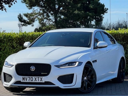 Jaguar XE  2.0 R-DYNAMIC SE 4d 177 BHP