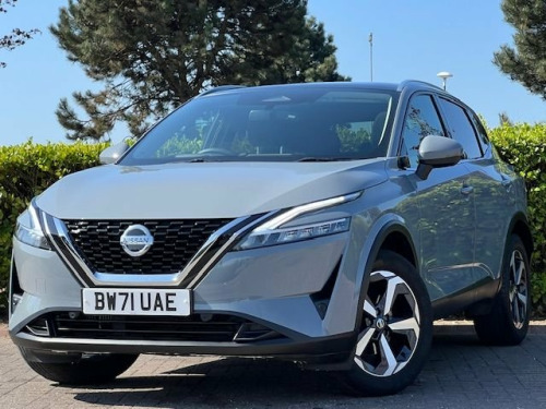Nissan Qashqai  1.3 DIG-T MHEV Premiere Edition SUV 5dr Petrol Hyb