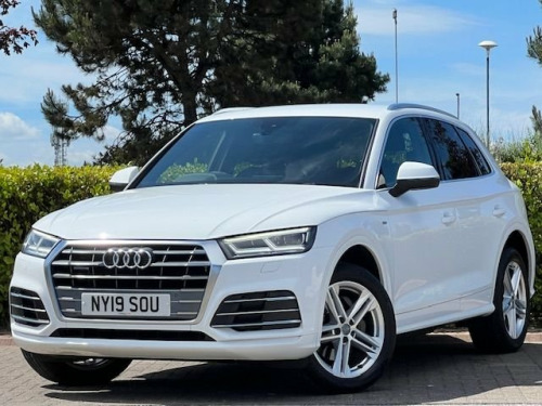 Audi Q5  2.0 TDI 40 S line SUV 5dr Diesel S Tronic quattro 