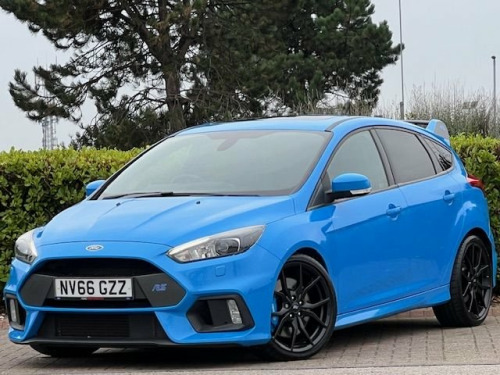 Ford Focus  2.3T EcoBoost RS Hatchback 5dr Petrol Manual AWD E