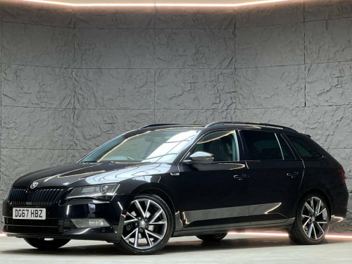 Skoda Superb  2.0 TDI SportLine Estate 5dr Diesel DSG Euro 6 (s/ 