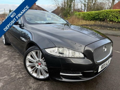 Jaguar XJ  3.0d V6 Premium Luxury Saloon 4dr Diesel Auto Euro