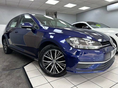 Volkswagen Golf  1.6 SE TDI BLUEMOTION TECHNOLOGY DSG 5d 114 BHP Ca