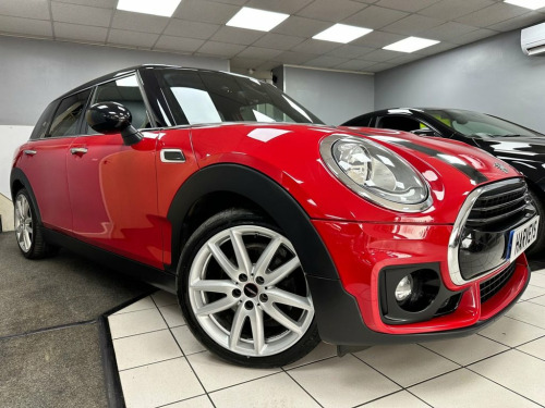 MINI Clubman  1.5 Cooper Estate 6dr Petrol Steptronic Euro 6 (s/