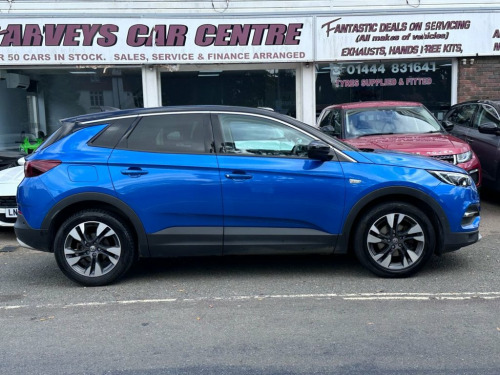 Vauxhall Grandland X  1.2 Turbo SRi Nav SUV 5dr Petrol Manual Euro 6 (s/