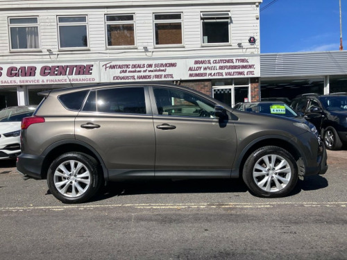 Toyota RAV4  2.2 D-4D Icon SUV 5dr Diesel Manual 4WD Euro 5 (15