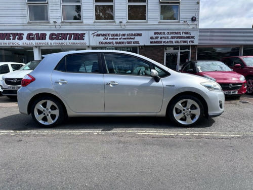 Toyota Auris  1.8 VVT-h T Spirit Hatchback 5dr Petrol Hybrid CVT