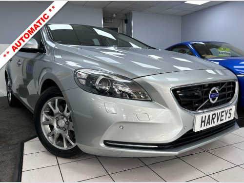 Volvo V40  1.6 T4 SE Lux Nav Hatchback 5dr Petrol Powershift 