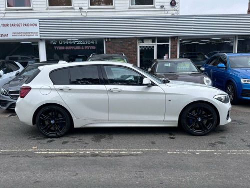 BMW 1 Series  1.5 118i M Sport Shadow Edition Hatchback 5dr Petr