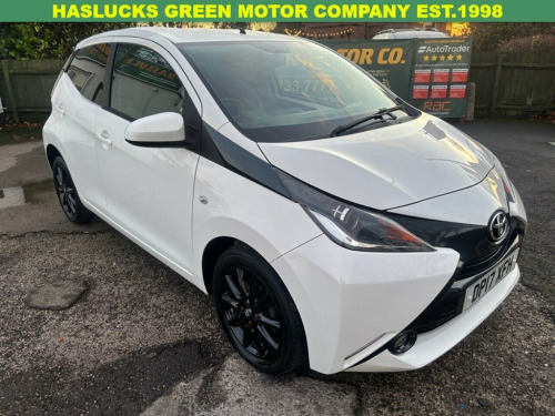 Toyota AYGO  1.0 VVT-i x-style Hatchback 5dr Petrol Manual Euro 