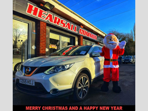Nissan Qashqai  1.5 dCi Tekna SUV 5dr Diesel Manual 2WD Euro 5 (s/ 