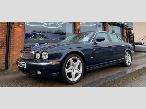 Jaguar XJ  2.7 TDVI SOVEREIGN 4d 206 BHP P/X TO CLEAR 2 KEYS