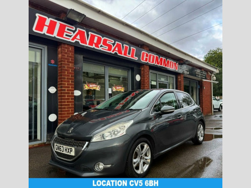 Peugeot 208  1.2l  VTi Allure 5dr  12 MONTHS MOT HPI CLEAR