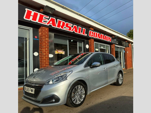 Peugeot 208  1.2 PureTech Allure Hatchback 5dr Petrol Manual Eu 