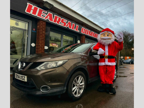 Nissan Qashqai  1.2 DIG-T Acenta Premium SUV 5dr Petrol Manual 2WD 