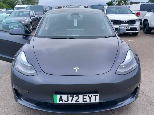 Tesla Model 3  LONG RANGE AWD