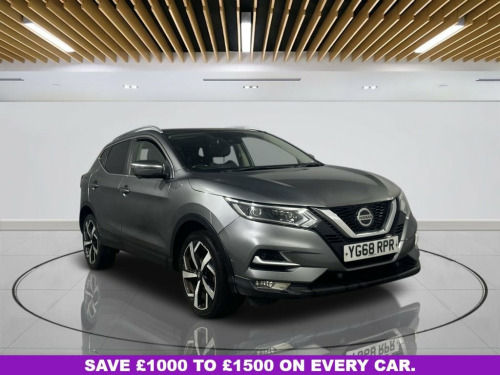 Nissan Qashqai  1.3 DIG-T TEKNA 5d 140 BHP | Extended Warranties| 