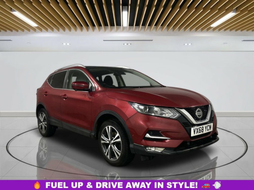 Nissan Qashqai  1.3 DIG-T N-CONNECTA 5d 140 BHP | Extended Warrant