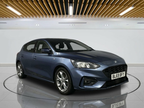 Ford Focus  1.0T EcoBoost ST-Line Hatchback 5dr Petrol Manual 