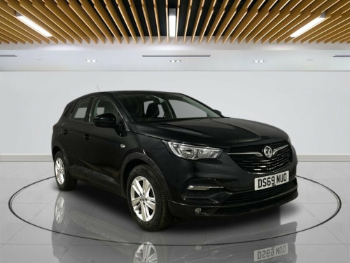 Vauxhall Grandland X  1.2 Turbo GPF SE SUV 5dr Petrol Manual Euro 6 (s/s