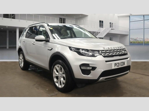 Land Rover Discovery Sport  2.0 TD4 HSE SUV 5dr Diesel Auto 4WD Euro 6 (s/s) (