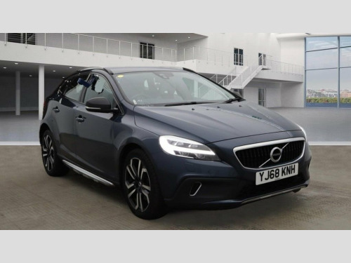 Volvo V40  1.5 T3 GPF Pro Hatchback 5dr Petrol Auto Euro 6 (s