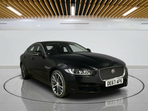 Jaguar XE  2.0d Portfolio Saloon 4dr Diesel Auto AWD Euro 6 (