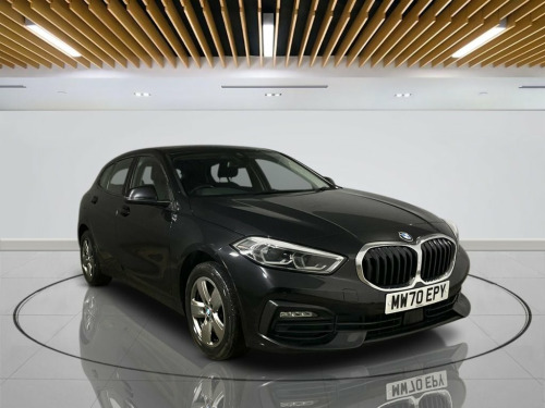 BMW 1 Series  1.5 118i SE Hatchback 5dr Petrol Manual Euro 6 (s/