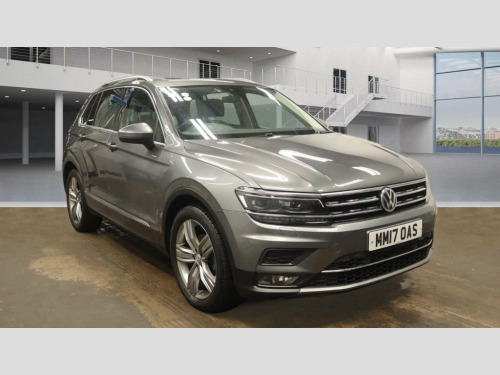 Volkswagen Tiguan  2.0 TDI BlueMotion Tech SEL SUV 5dr Diesel DSG Eur