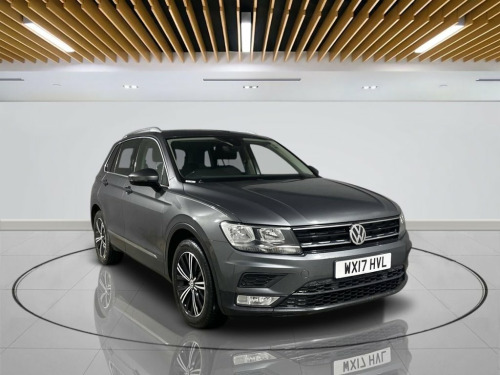 Volkswagen Tiguan  2.0 TDI BlueMotion Tech SE Navigation SUV 5dr Dies