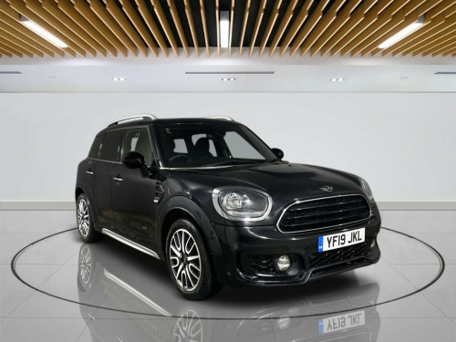 MINI Countryman  2.0 Cooper D Sport SUV 5dr Diesel Auto ALL4 Euro 6